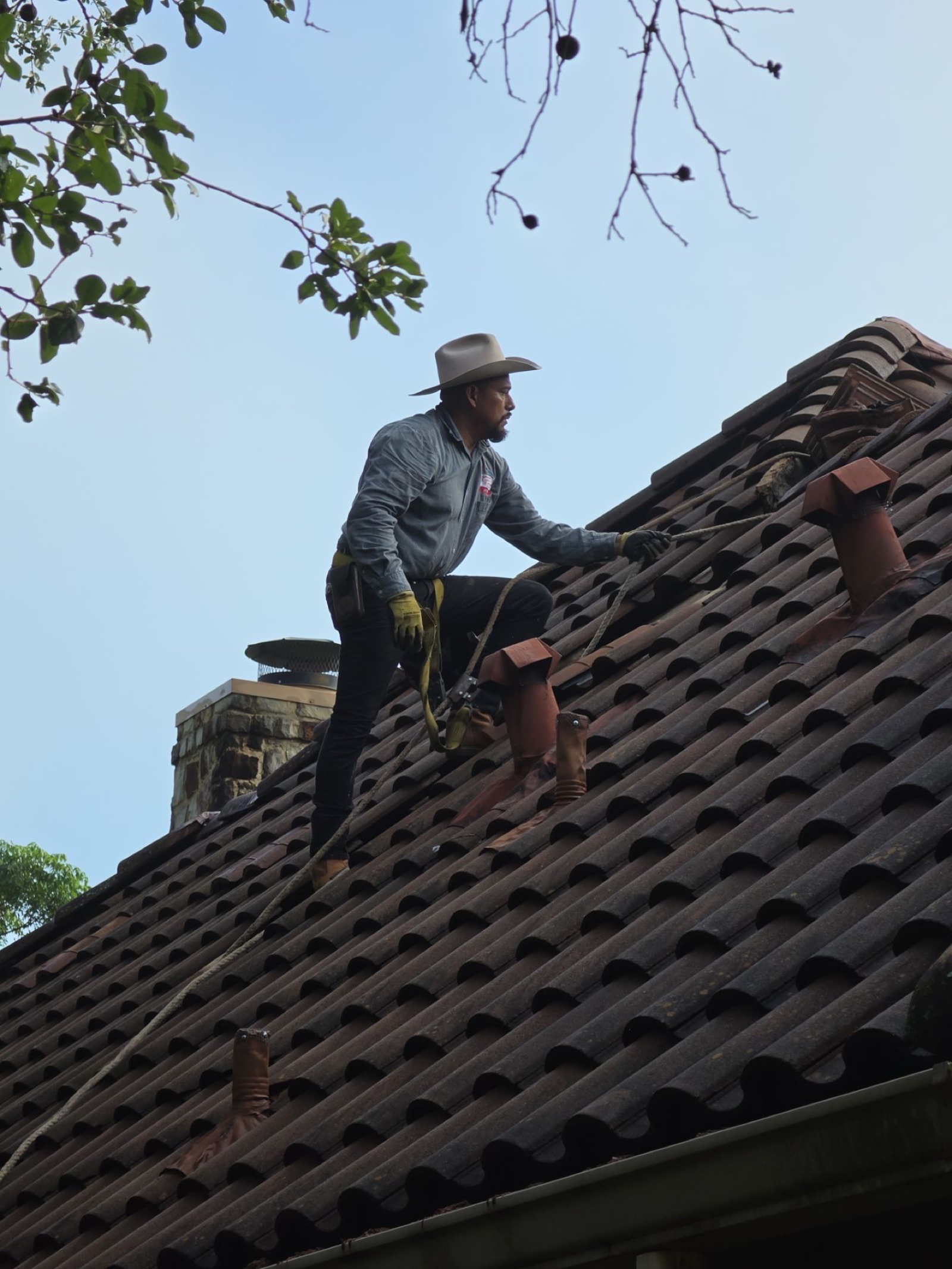 8 Questions to Ask Every Austin Roofer Before You Hire Them