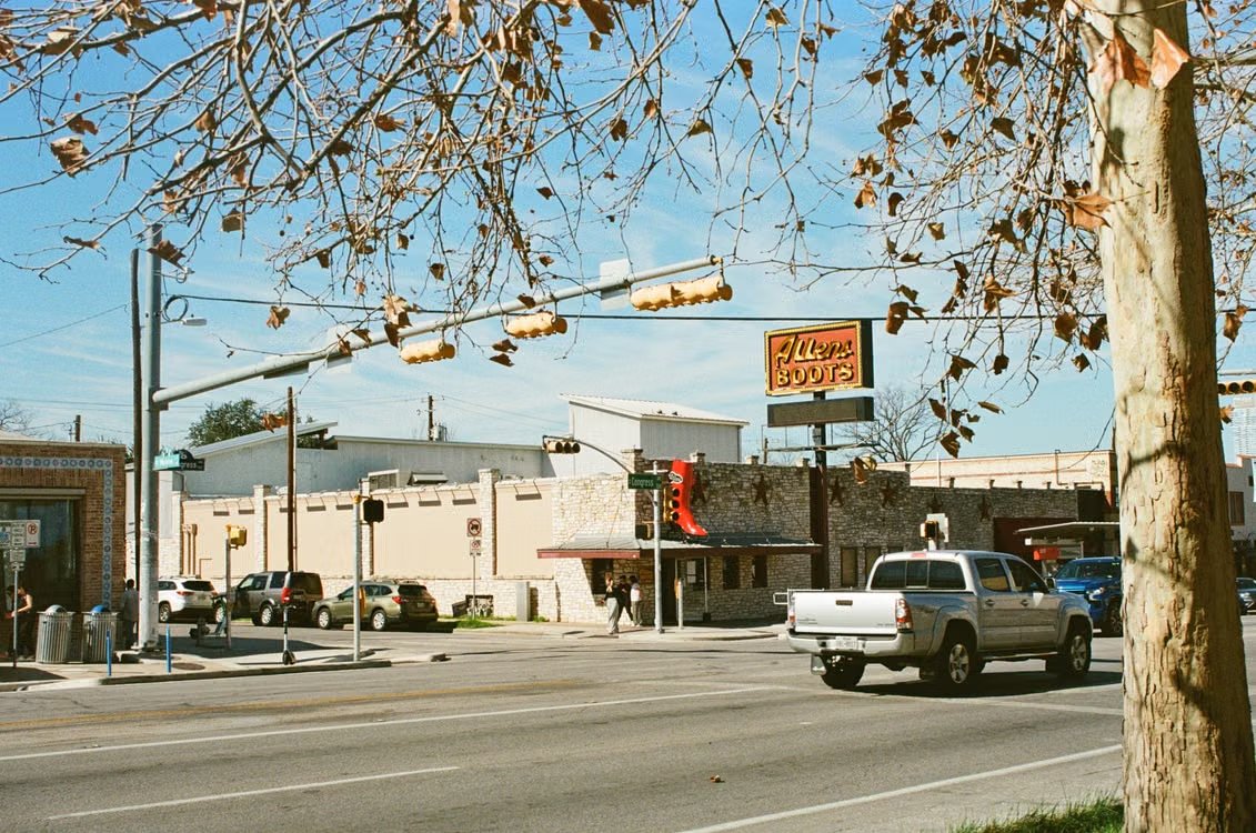 Street view of a neighborhood in Austin, Texas.